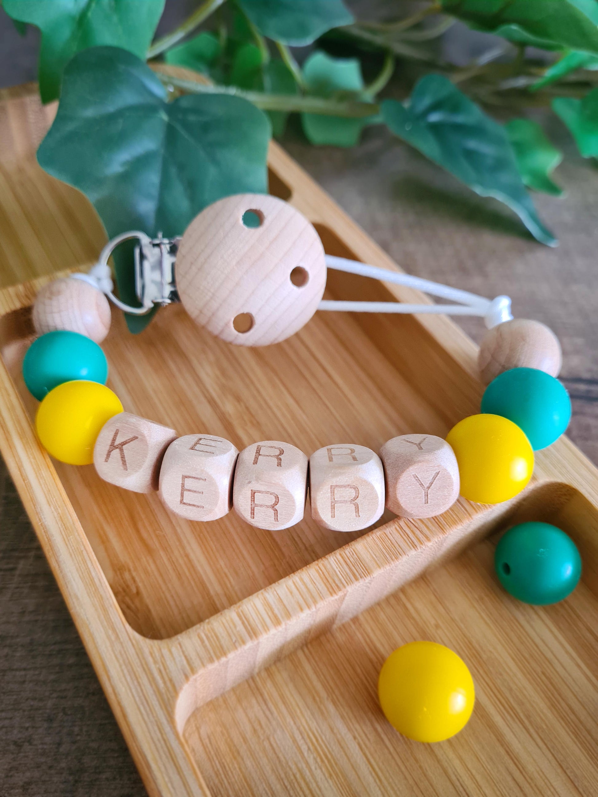 Soother clip for Kerry football GAA fans, County Kerry Hurling, GAA Kerry babies! Who doesn't love the Kerry colours?! The perfect gift for Kerry LGFA Mamas!