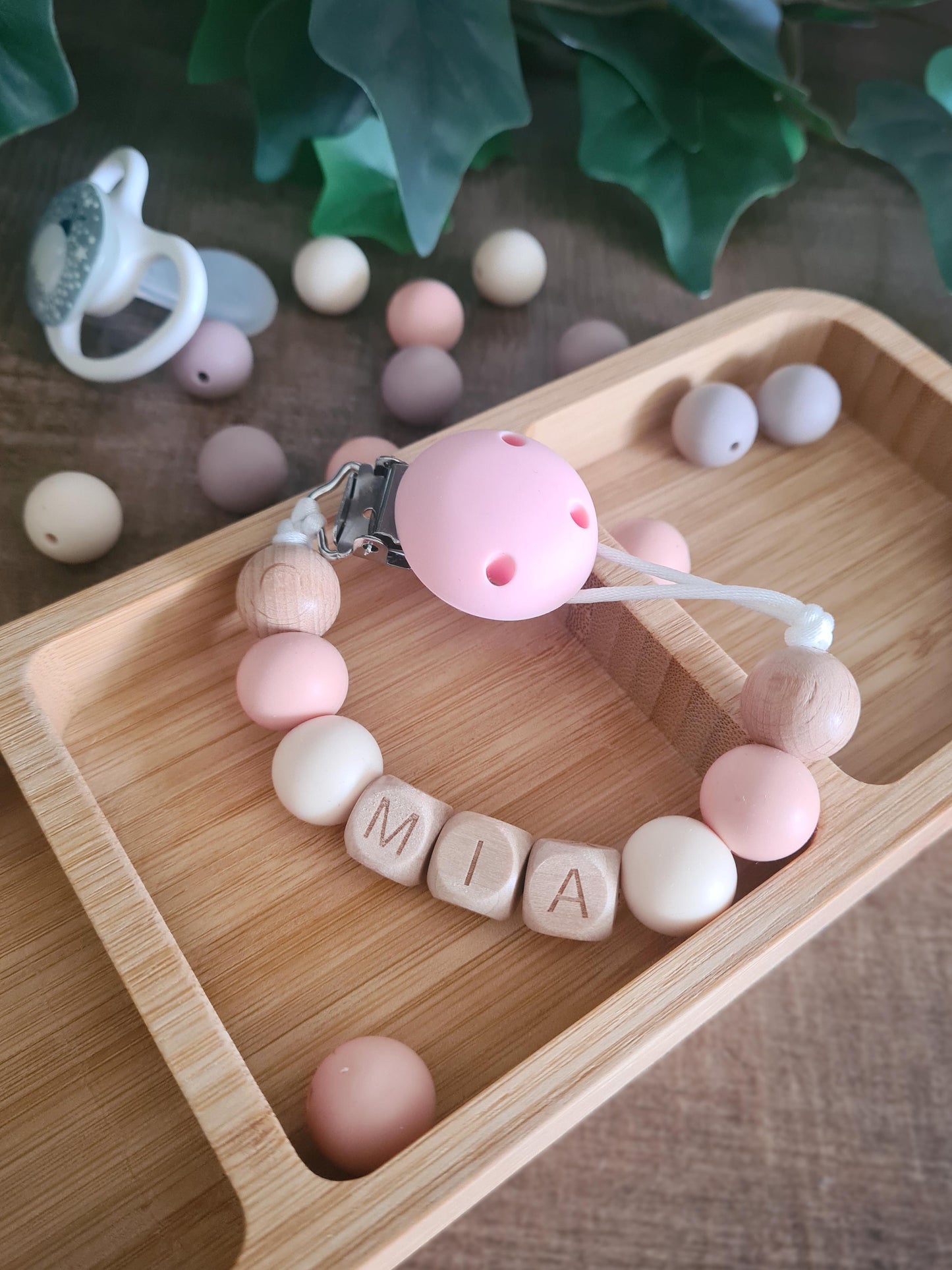 Personalised soother clips with name. Perfect as a Christening gift, a birthday gift or a gift for a newborn.
