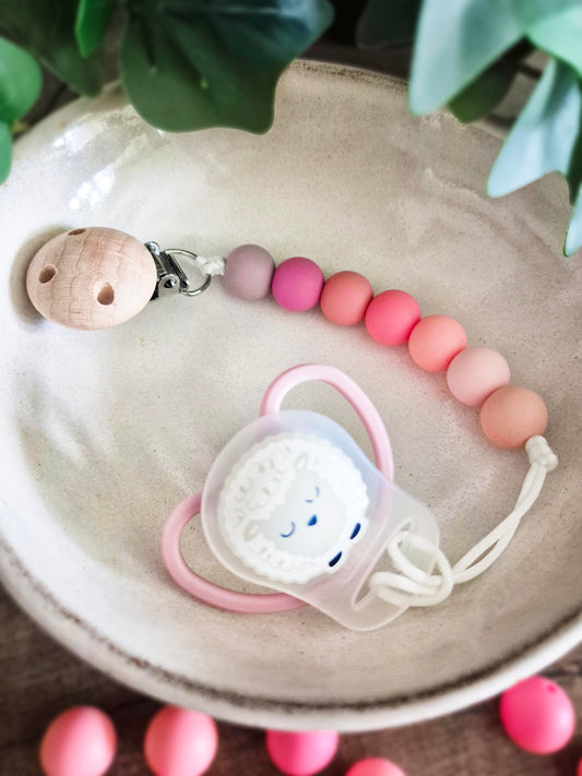 The Bubble Gums soother clip is a good handmade gift idea for newborns or toddlers. Perfect for the wee sweet hearts in your life!