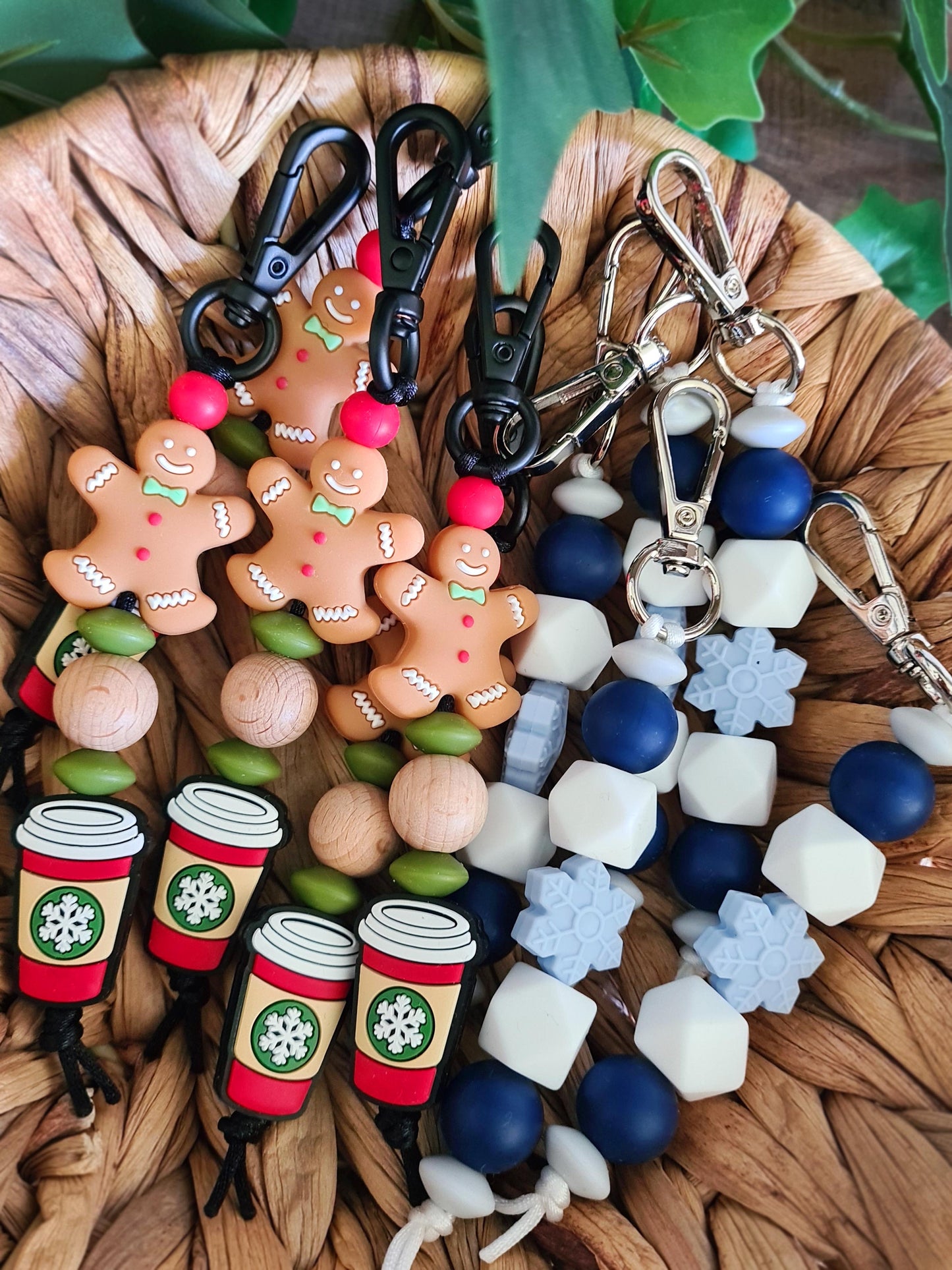 "Frosty The Keychain" Keychain / Zip Puller