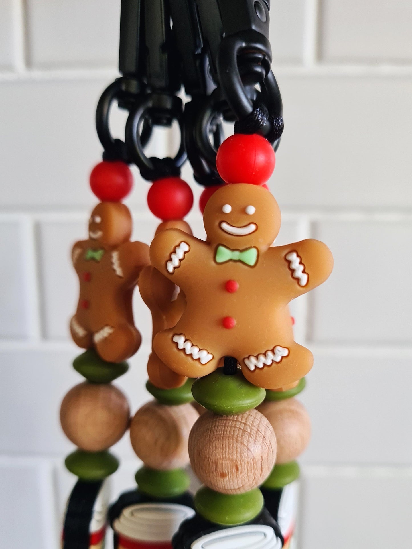 "Gingerbread Latte" Keychain / Zip Puller
