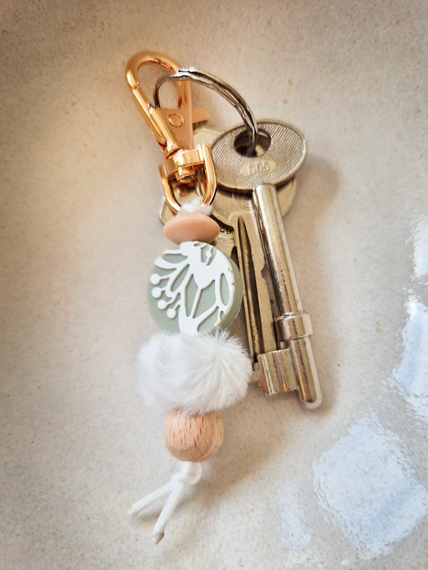 "The Stella" Keychain / Zip Puller