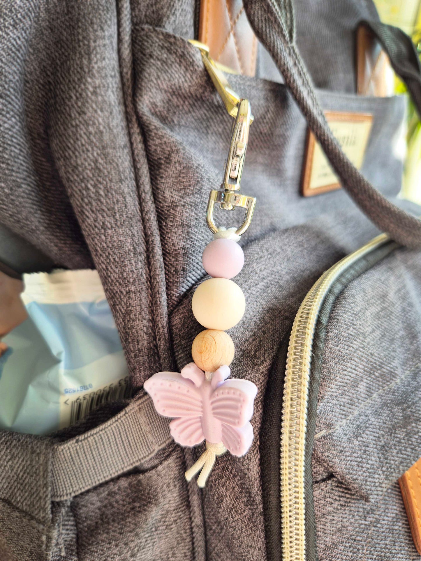 "The Vivian" Keychain / Zip Puller