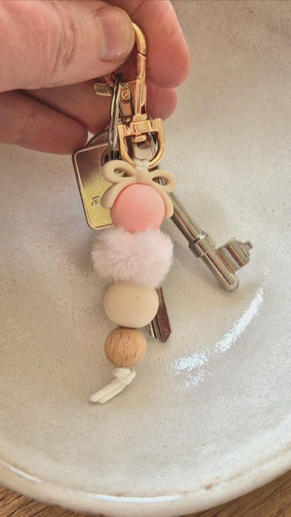 "The Lily" Keychain / Zip Puller