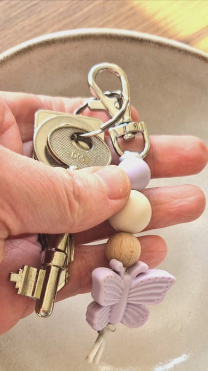 "The Vivian" Keychain / Zip Puller