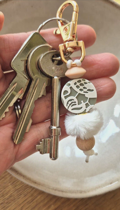 "The Stella" Keychain / Zip Puller