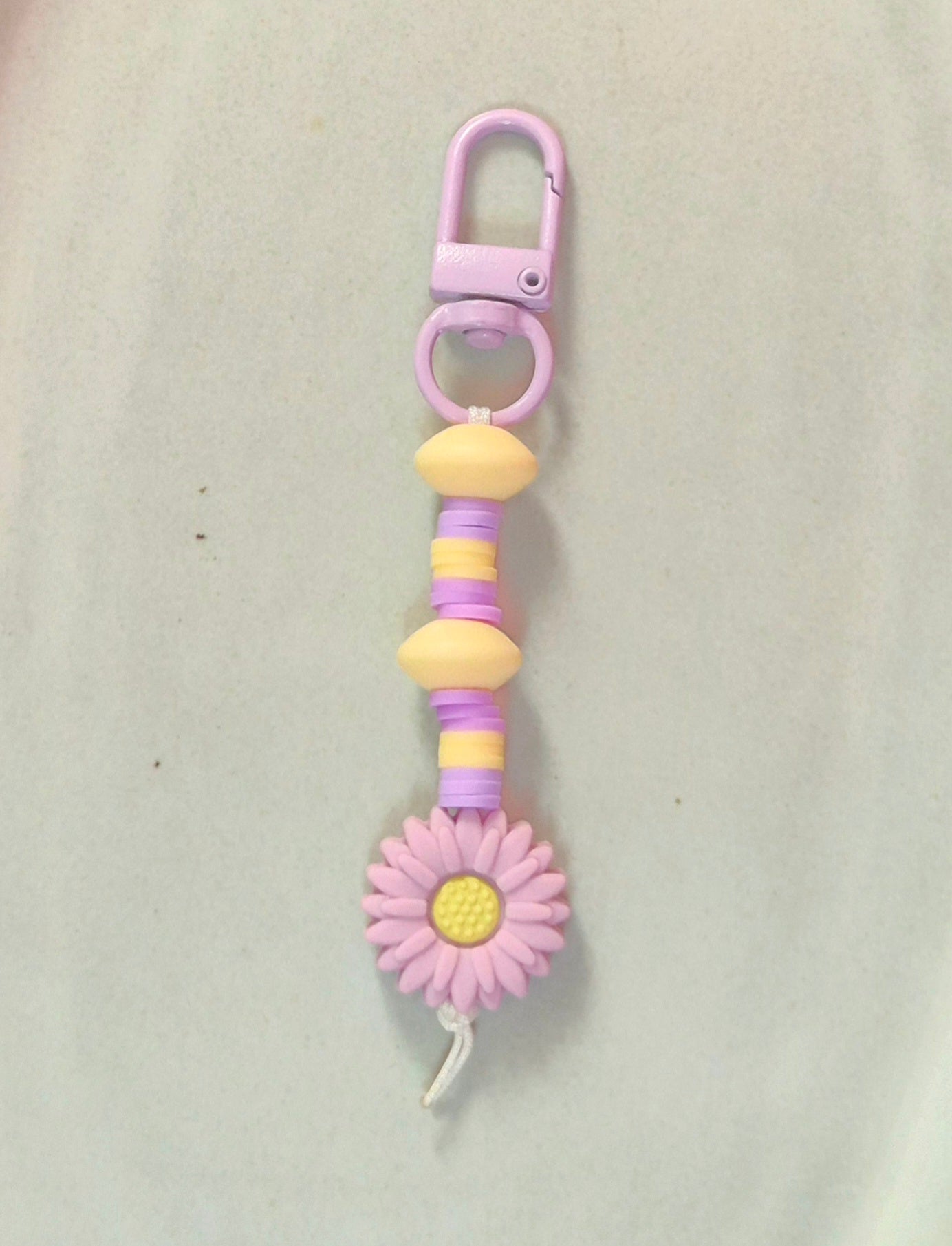 Daisy Keychain / Zip Puller