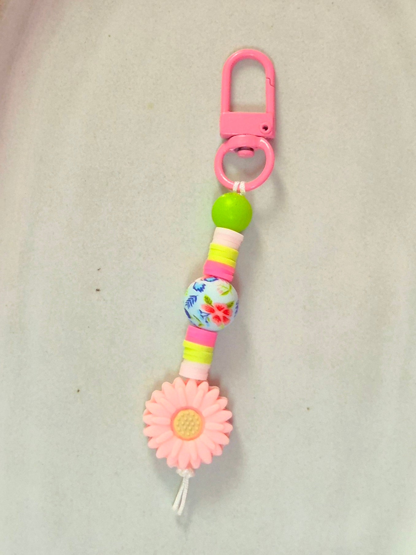 Daisy Keychain / Zip Puller